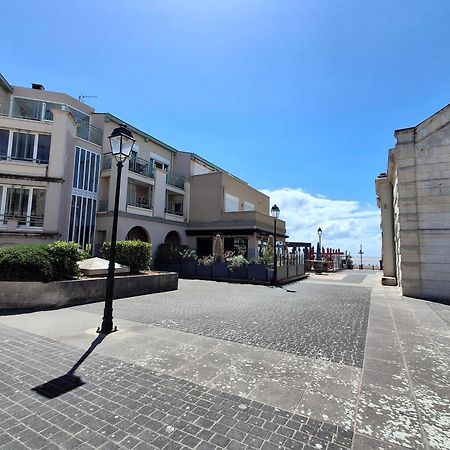 Appartement Avec Piscine, Tennis & Balcon, Centre-Ville Chatelaillon-Plage, 6 Pers, 2 Ch - Fr-1-706-17 Zewnętrze zdjęcie
