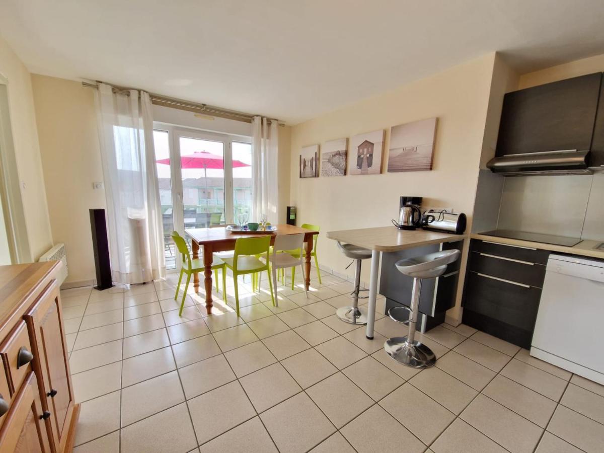 Appartement Avec Piscine, Tennis & Balcon, Centre-Ville Chatelaillon-Plage, 6 Pers, 2 Ch - Fr-1-706-17 Zewnętrze zdjęcie