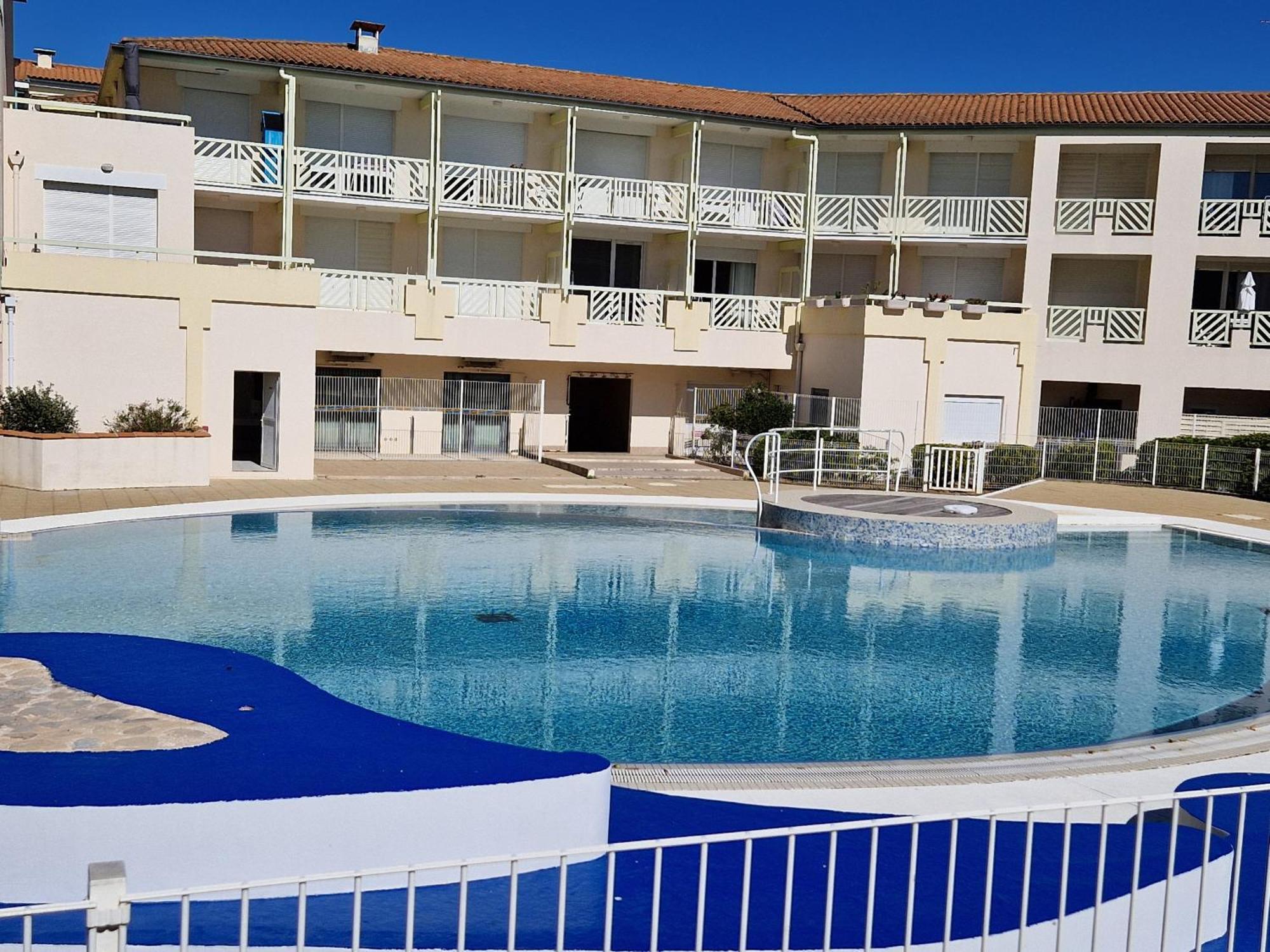 Appartement Avec Piscine, Tennis & Balcon, Centre-Ville Chatelaillon-Plage, 6 Pers, 2 Ch - Fr-1-706-17 Zewnętrze zdjęcie