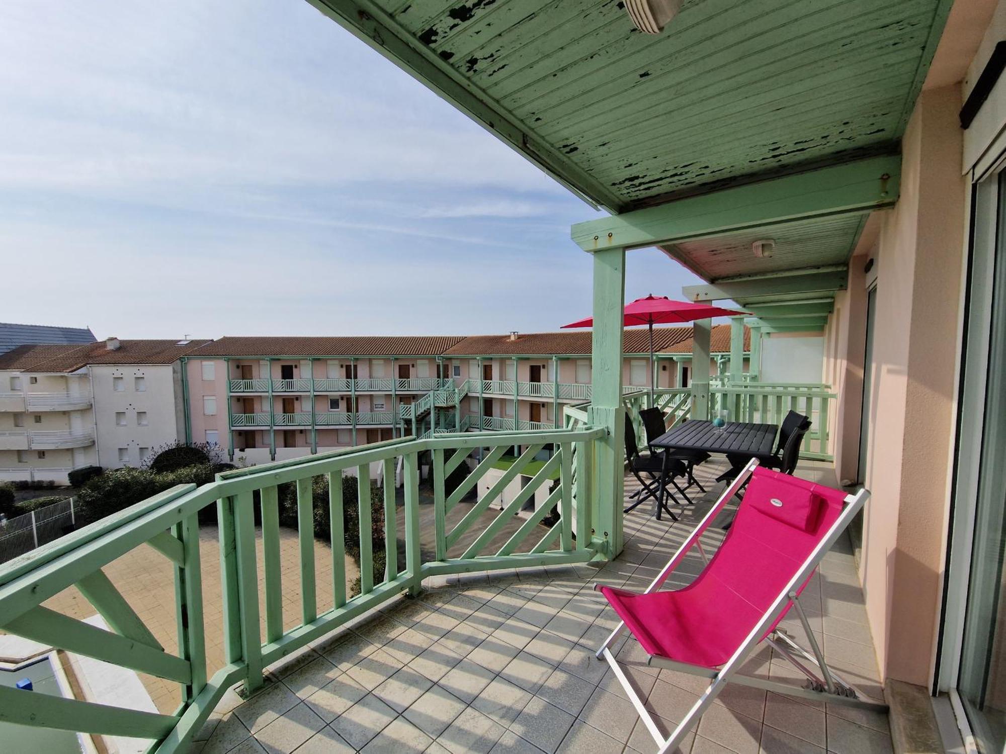 Appartement Avec Piscine, Tennis & Balcon, Centre-Ville Chatelaillon-Plage, 6 Pers, 2 Ch - Fr-1-706-17 Zewnętrze zdjęcie