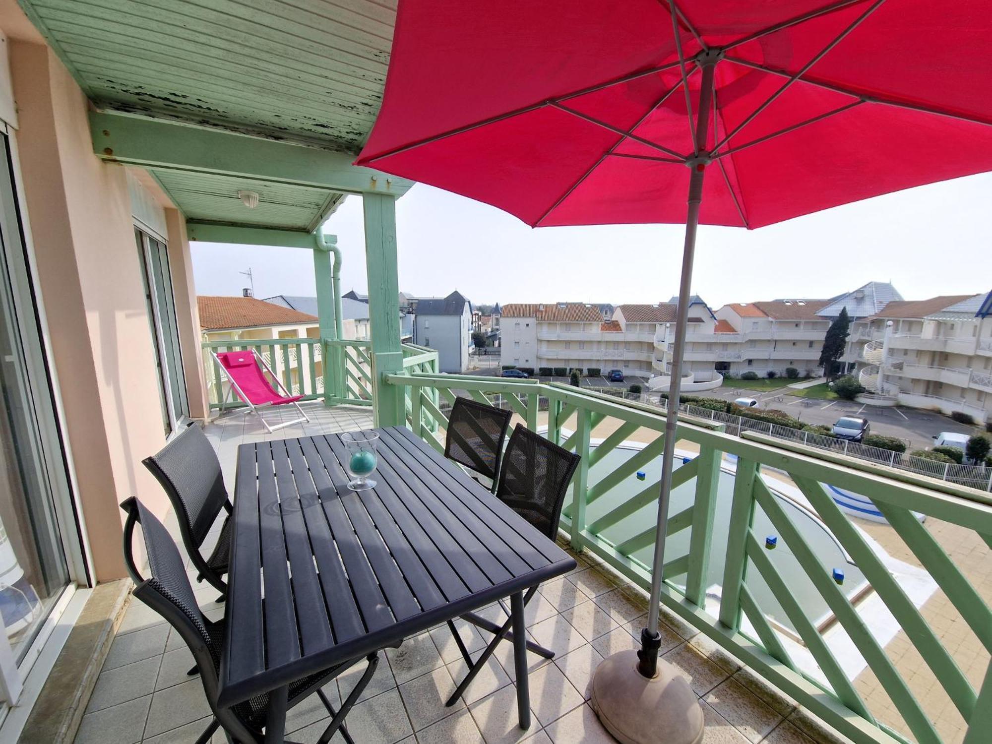 Appartement Avec Piscine, Tennis & Balcon, Centre-Ville Chatelaillon-Plage, 6 Pers, 2 Ch - Fr-1-706-17 Zewnętrze zdjęcie